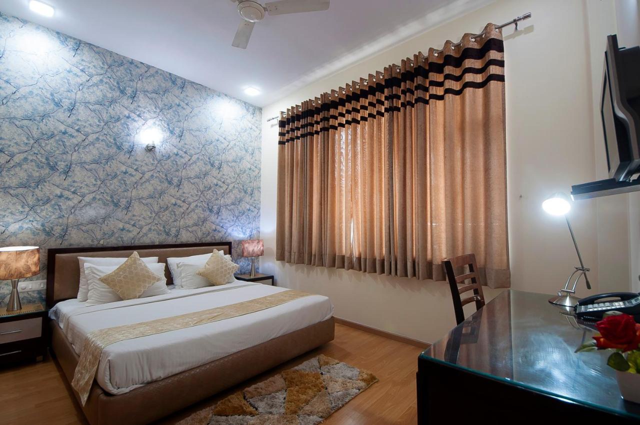 Imperial Apartments Huda City Gurgaon Eksteriør billede