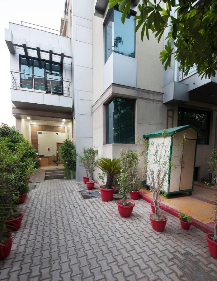 Imperial Apartments Huda City Gurgaon Eksteriør billede