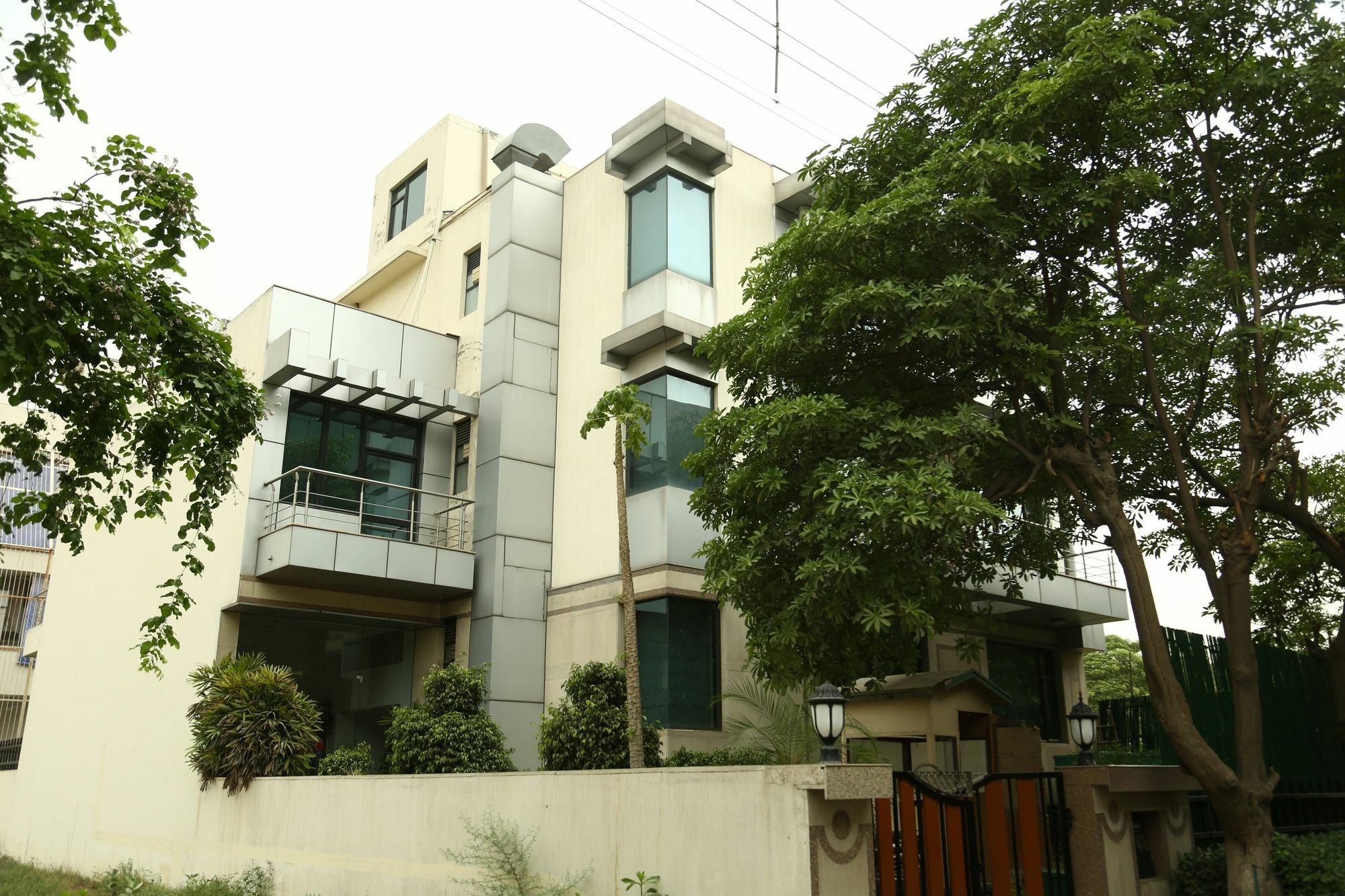 Imperial Apartments Huda City Gurgaon Eksteriør billede